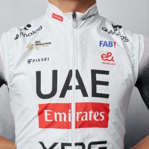 Heren Pissei UAE Team Emirates Vest 2025